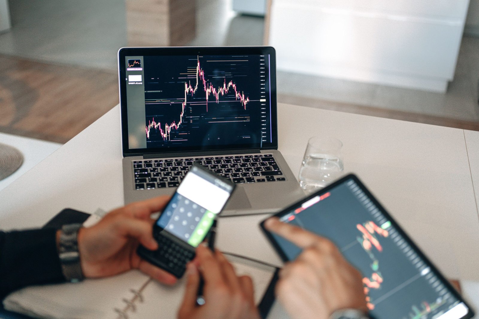 Investment market education